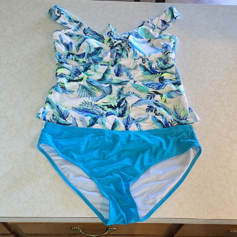Tropical Leaf Print Swimsuit Set